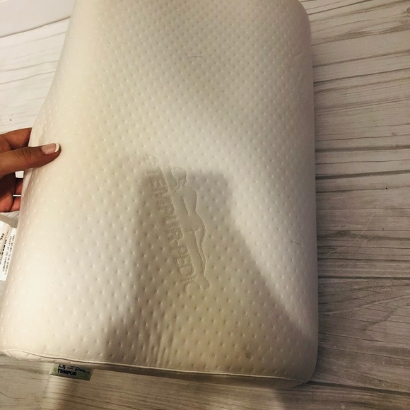 Tempur Pedic pillow - Picture 7 of 7